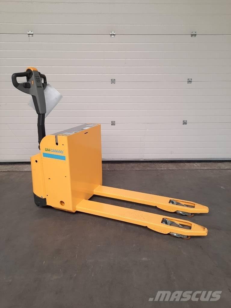 UniCarriers PLL200 手摇升降机