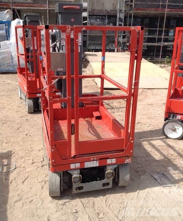 SkyJack SJ 12 剪叉式升降机