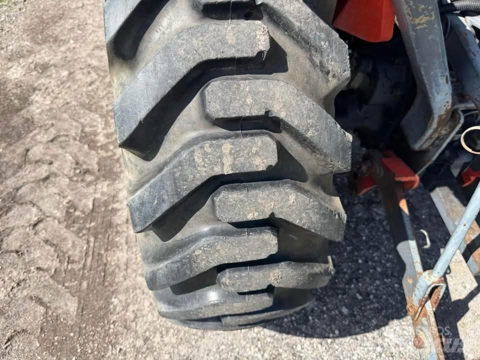 Kubota B 7800 HSD 拖拉机/农用车