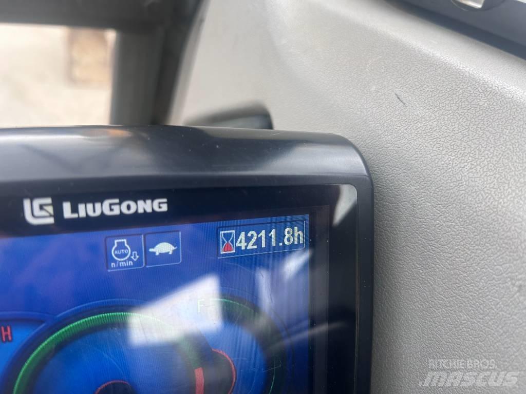 LiuGong 909 ECR 中型挖掘机