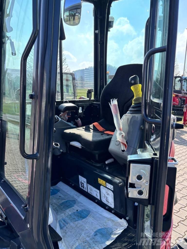 Yanmar Vio 26-6 小型挖掘机