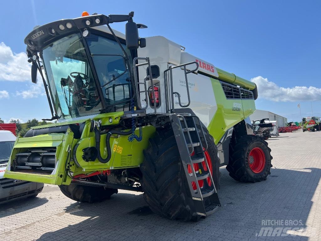 CLAAS Lexion 8700 联合收割机