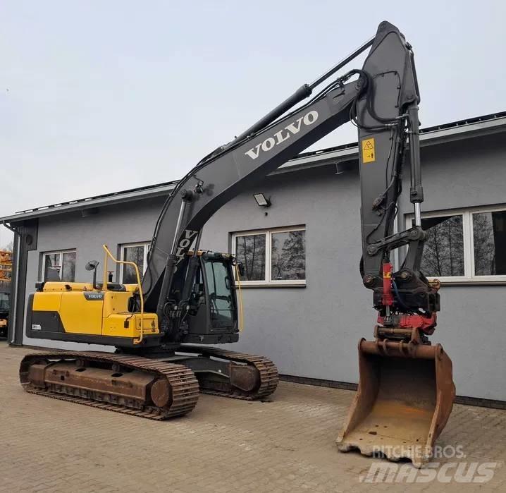Volvo EC 220 DL 履带挖掘机