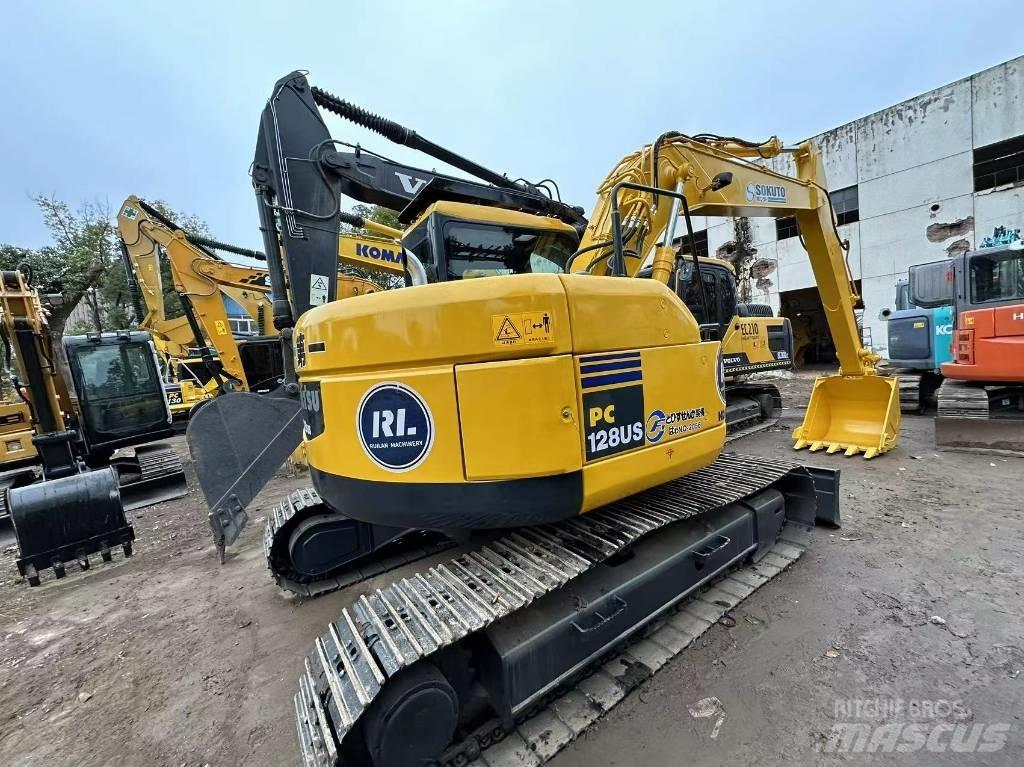 Komatsu PC 128 履带挖掘机
