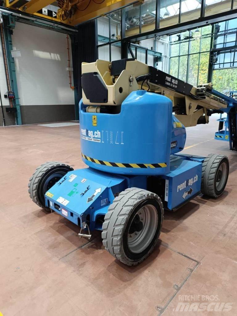 JLG E 450 AJ 曲臂高空工作平台