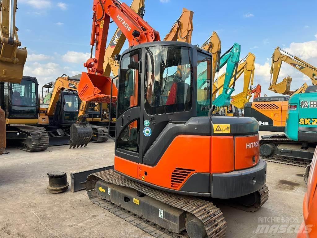 Hitachi ZX 65 小型挖掘机