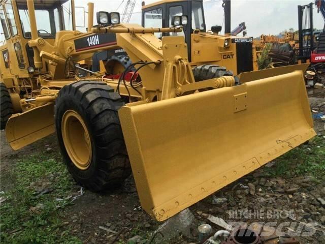 CAT 140 H 平地机/推土机