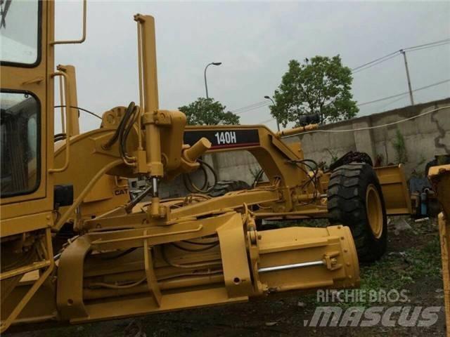 CAT 140 H 平地机/推土机