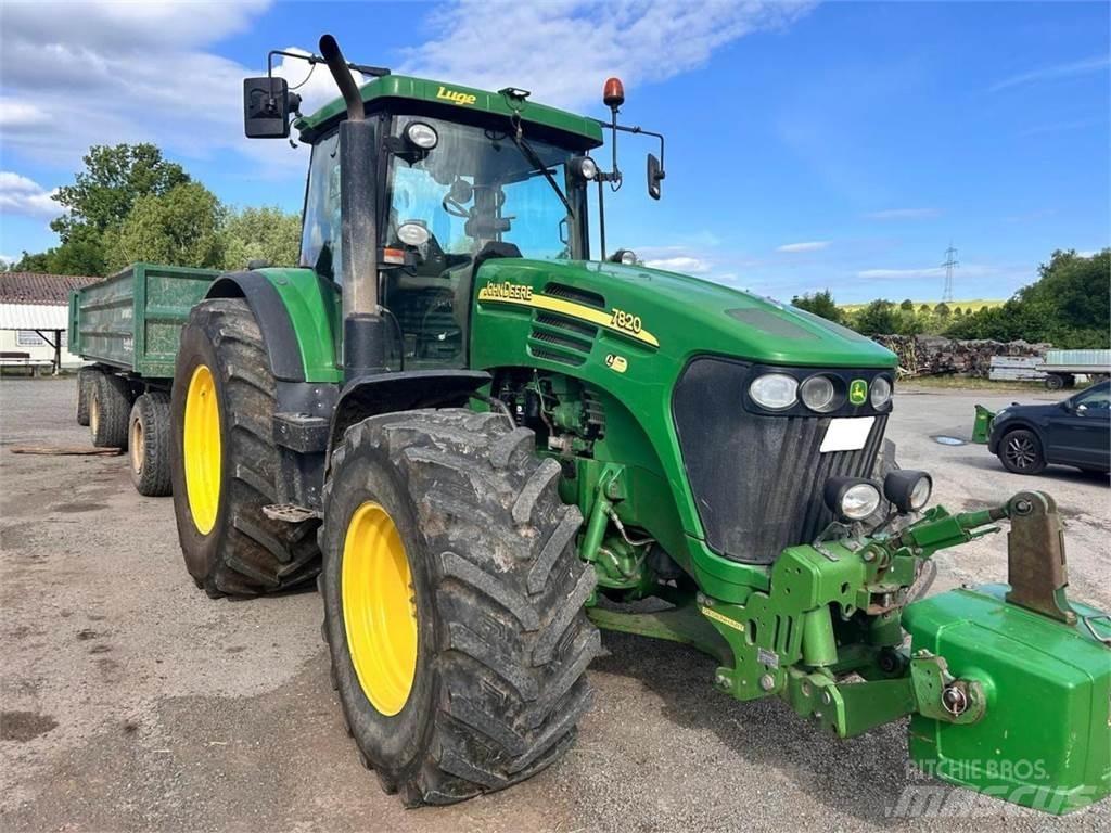 John Deere 7820 拖拉机/农用车