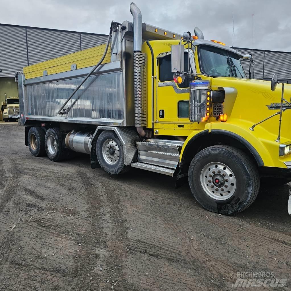 Kenworth T 800 自卸式货车