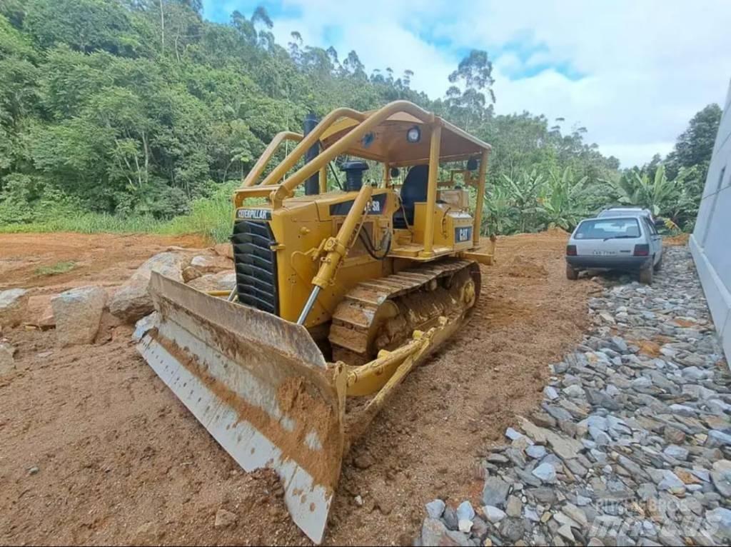 CAT D4SR 小型拖拉机