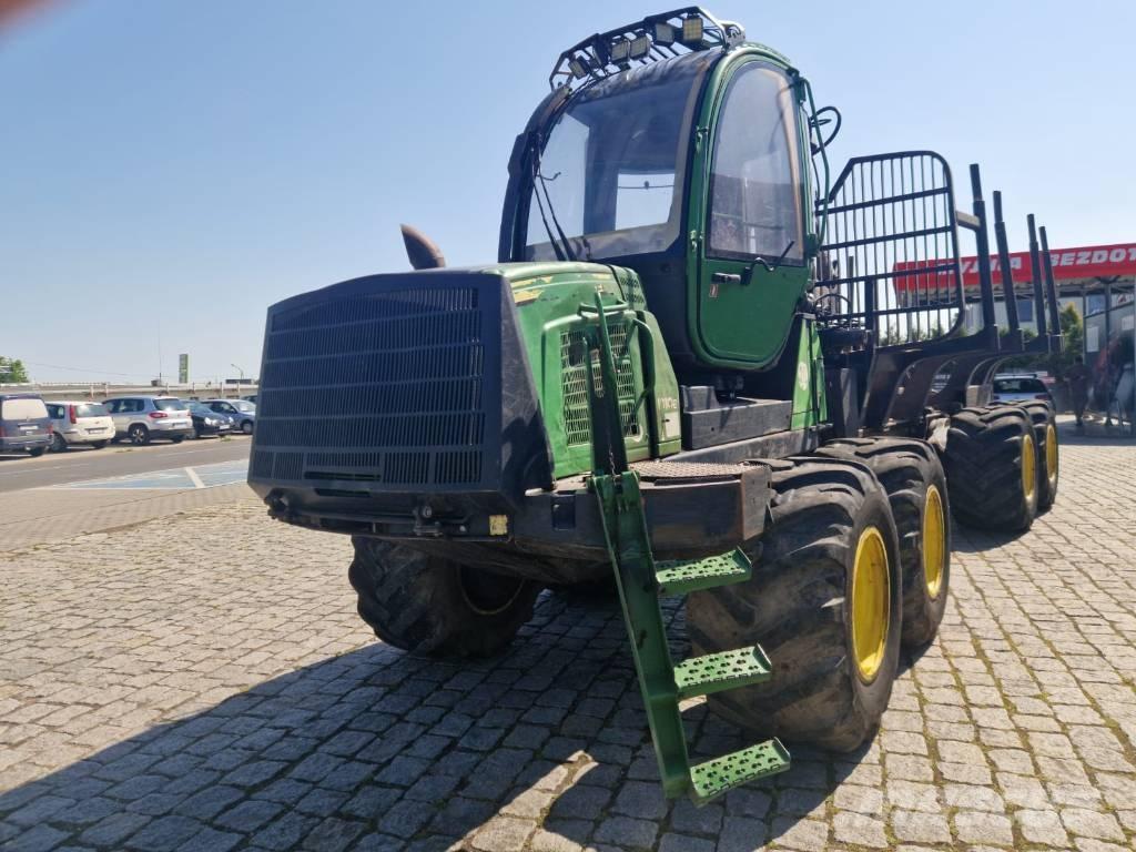John Deere 1010 E 集运机