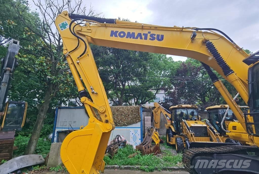 Komatsu PC220-7 履带挖掘机