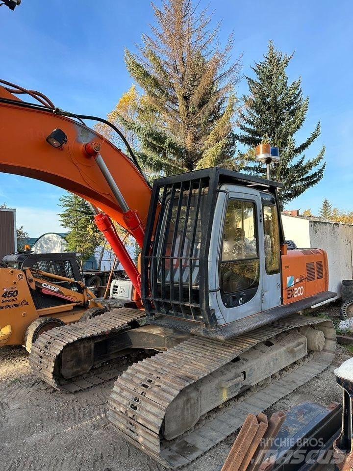 Hitachi EX 200 组装挖掘机