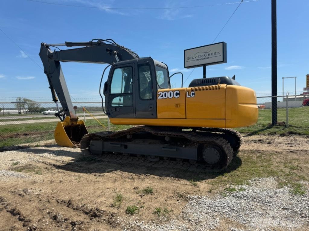 DEERE 200 LC 履带挖掘机