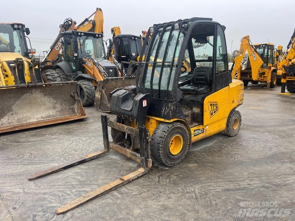 JCB TLT 35 伸缩臂叉装车|叉装车