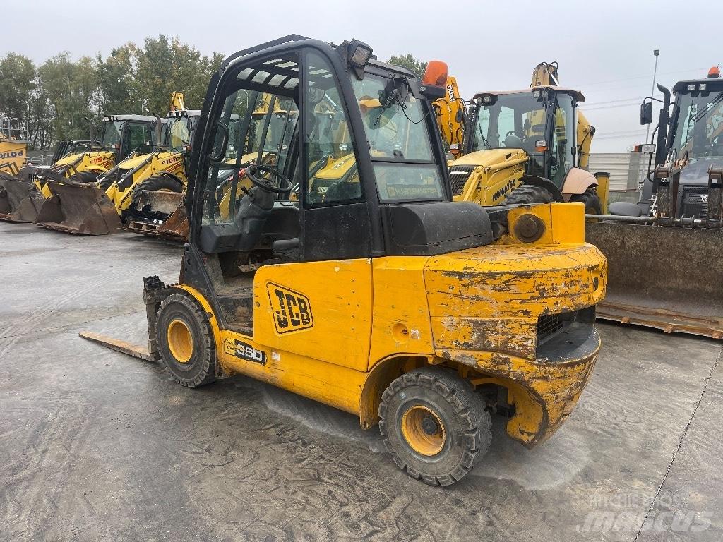 JCB TLT 35 伸缩臂叉装车|叉装车
