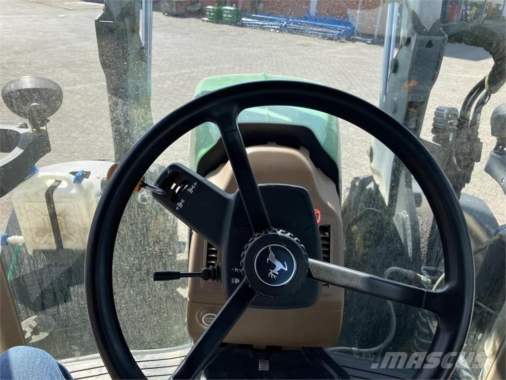 John Deere 7930 拖拉机/农用车