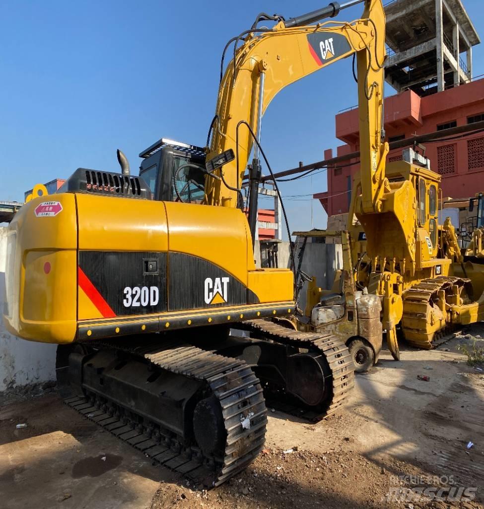 CAT 320 D 履带挖掘机