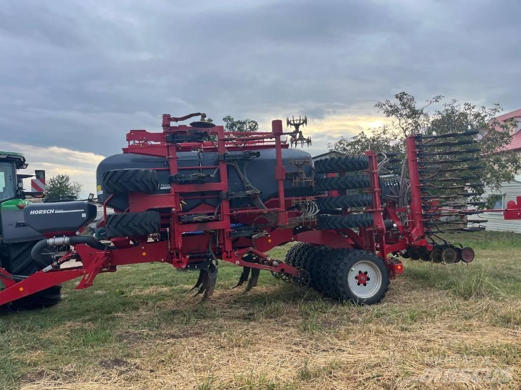 Horsch Focus 6 TD 条播机