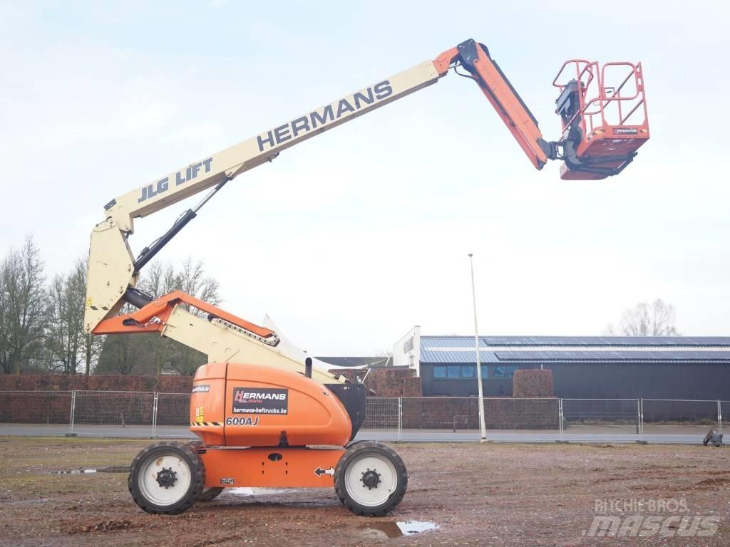 JLG 600 AJ 曲臂高空工作平台