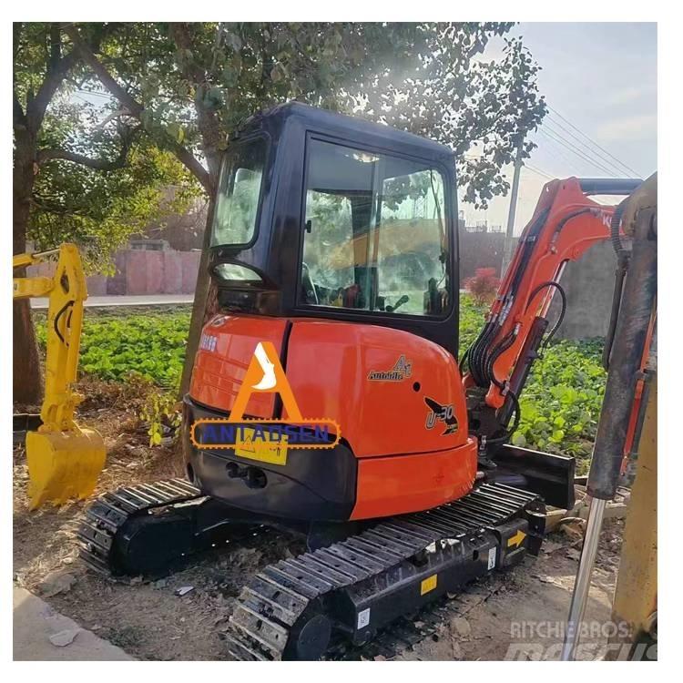 Kubota U 30 小型挖掘机