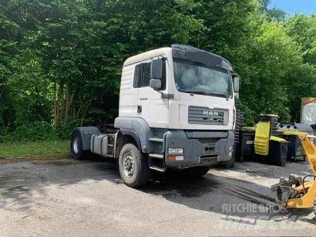 MAN TGA 18.480 4x4 牵引车