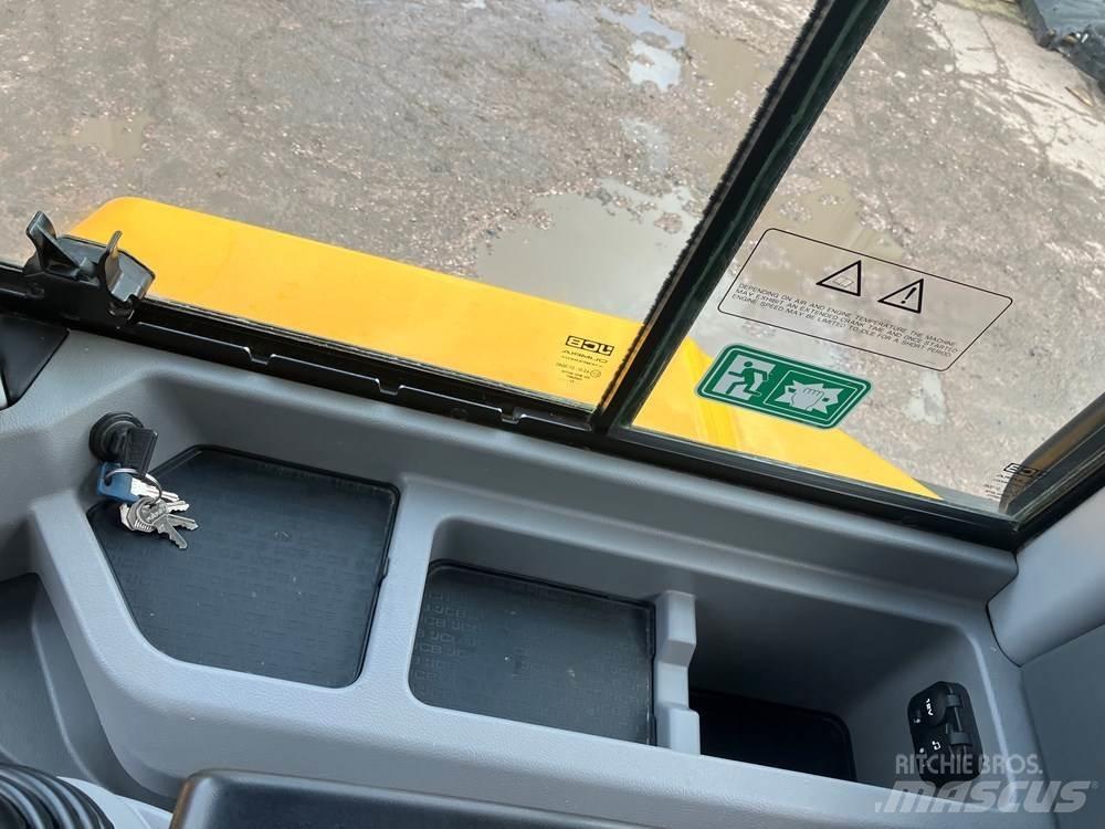 JCB 411 轮式装载机