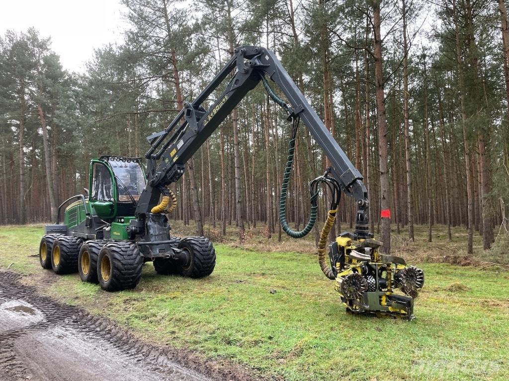 John Deere 1170G 8WD 收割机