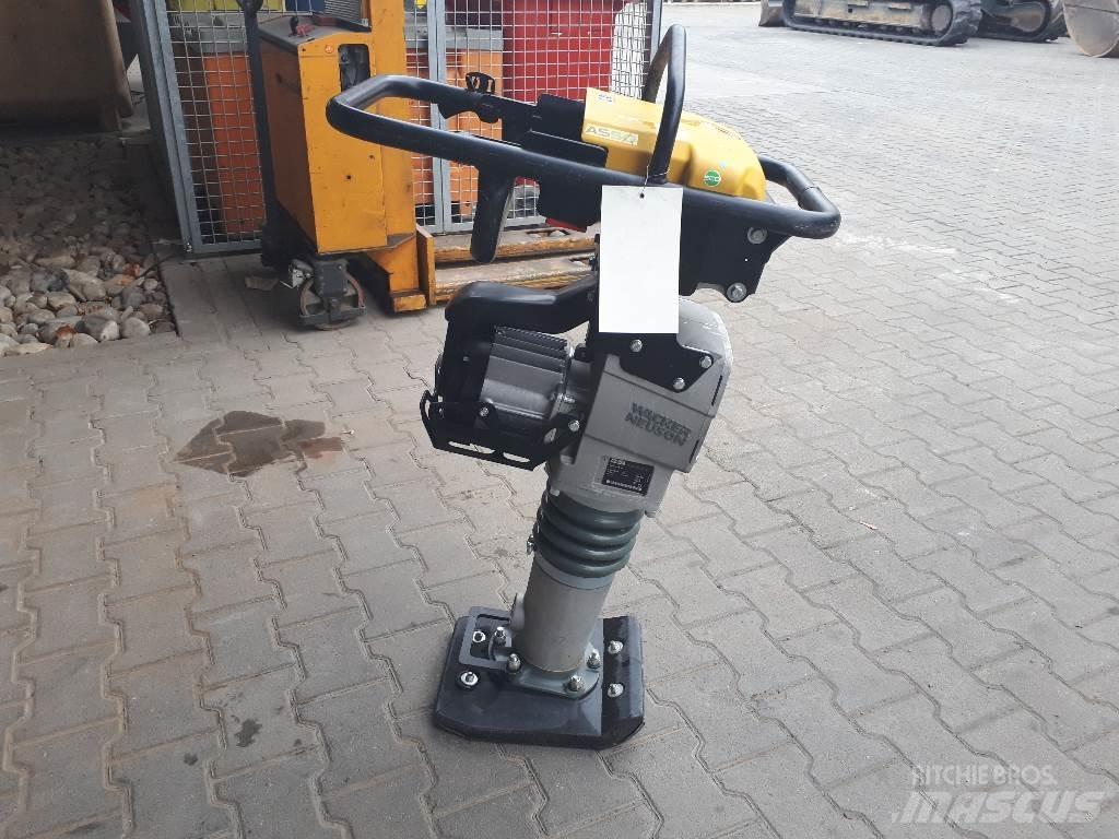 Wacker Neuson AS50 匝道机