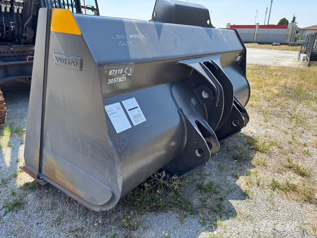 Volvo L 180 H 轮式装载机
