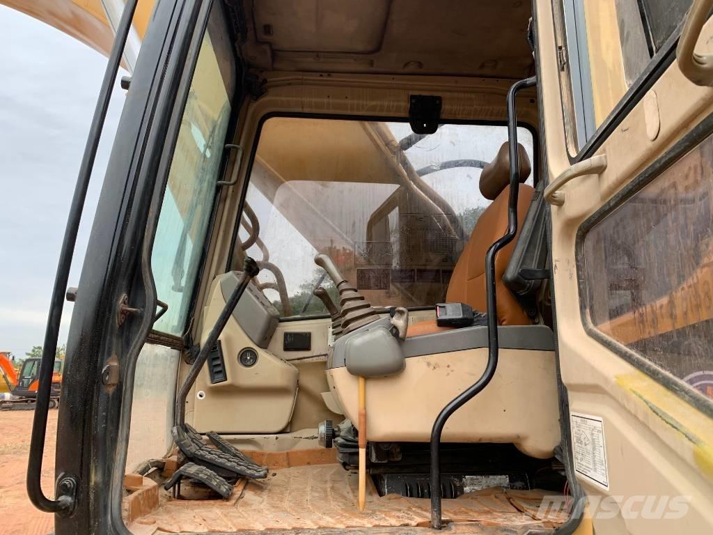 CAT 330BL 履带挖掘机