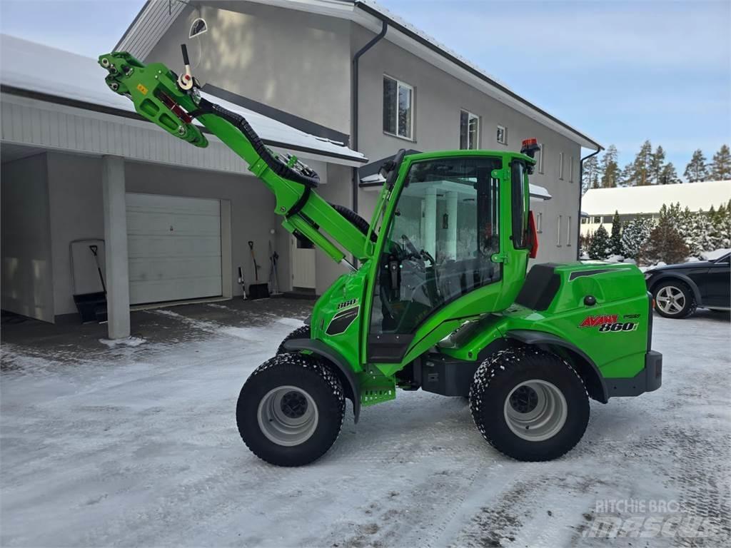 Avant 860i 小型装载机