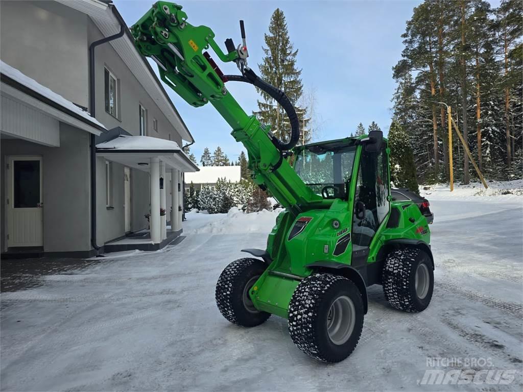 Avant 860i 小型装载机