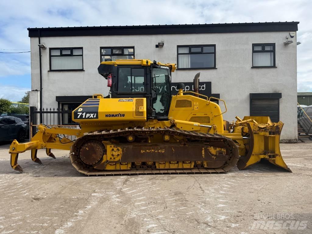 Komatsu D 71P Xi-24 履带式推土机