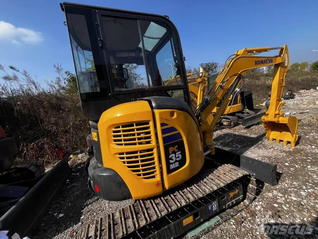 Komatsu PC 35 MR 小型挖掘机