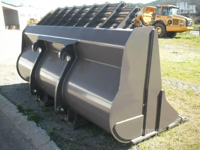 Volvo L220 挖斗