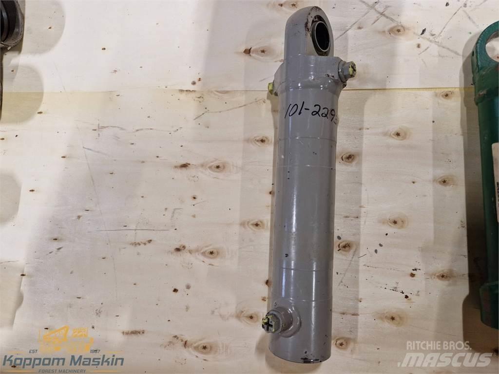 Rottne 101-22930 收割机机箱
