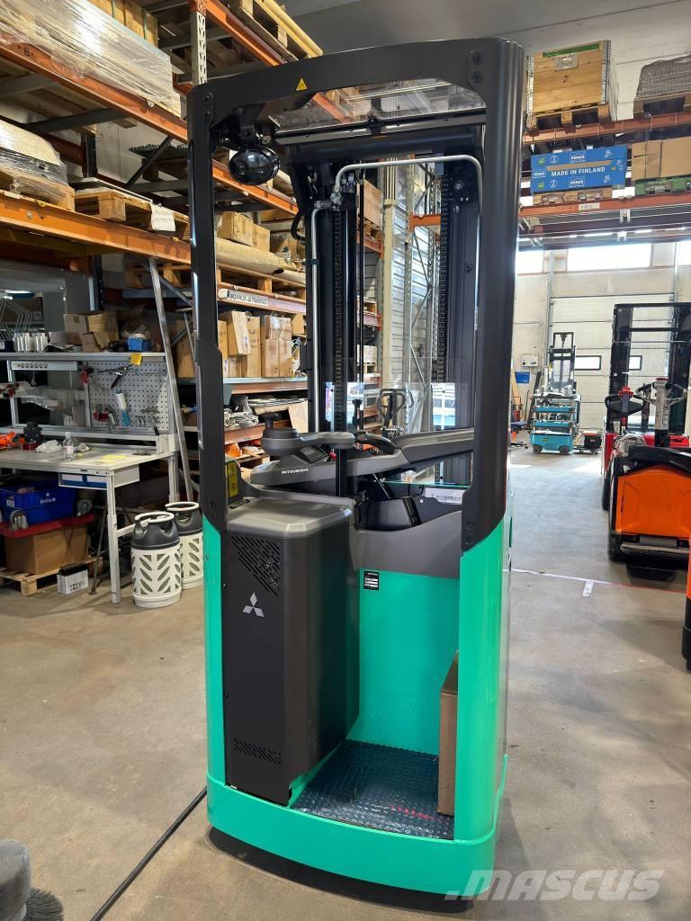 Mitsubishi SBR16N2 行走式堆垛机