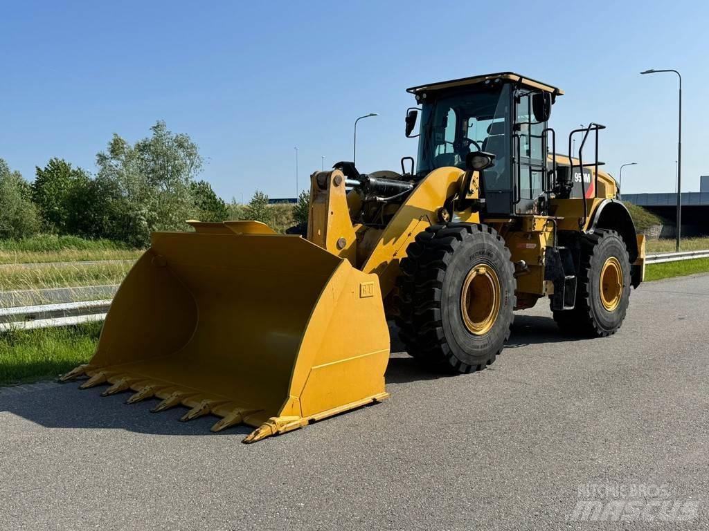 CAT 950M 轮式装载机