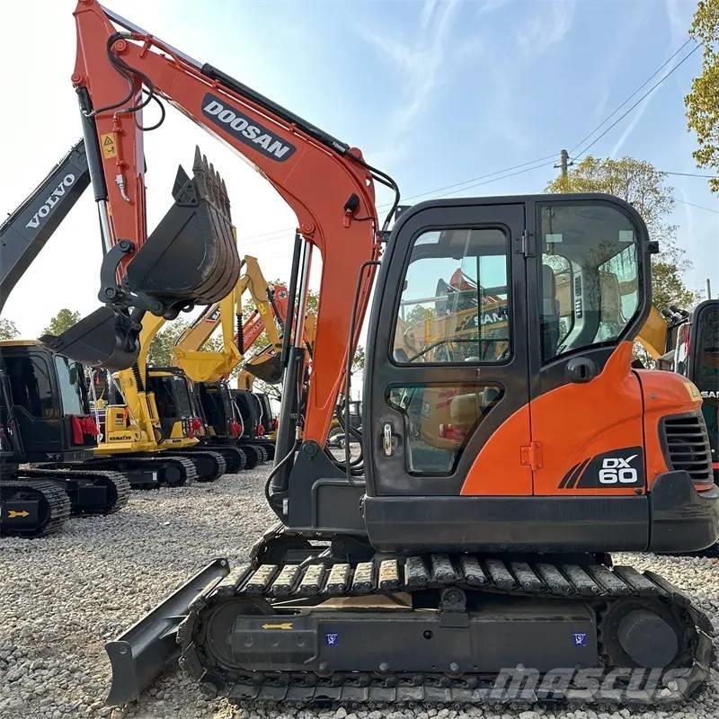 Doosan DX 60 履带挖掘机
