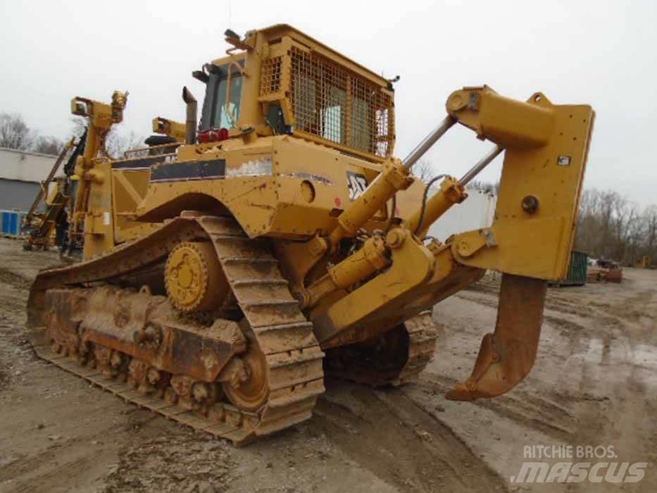 CAT D 8 T 履带式推土机