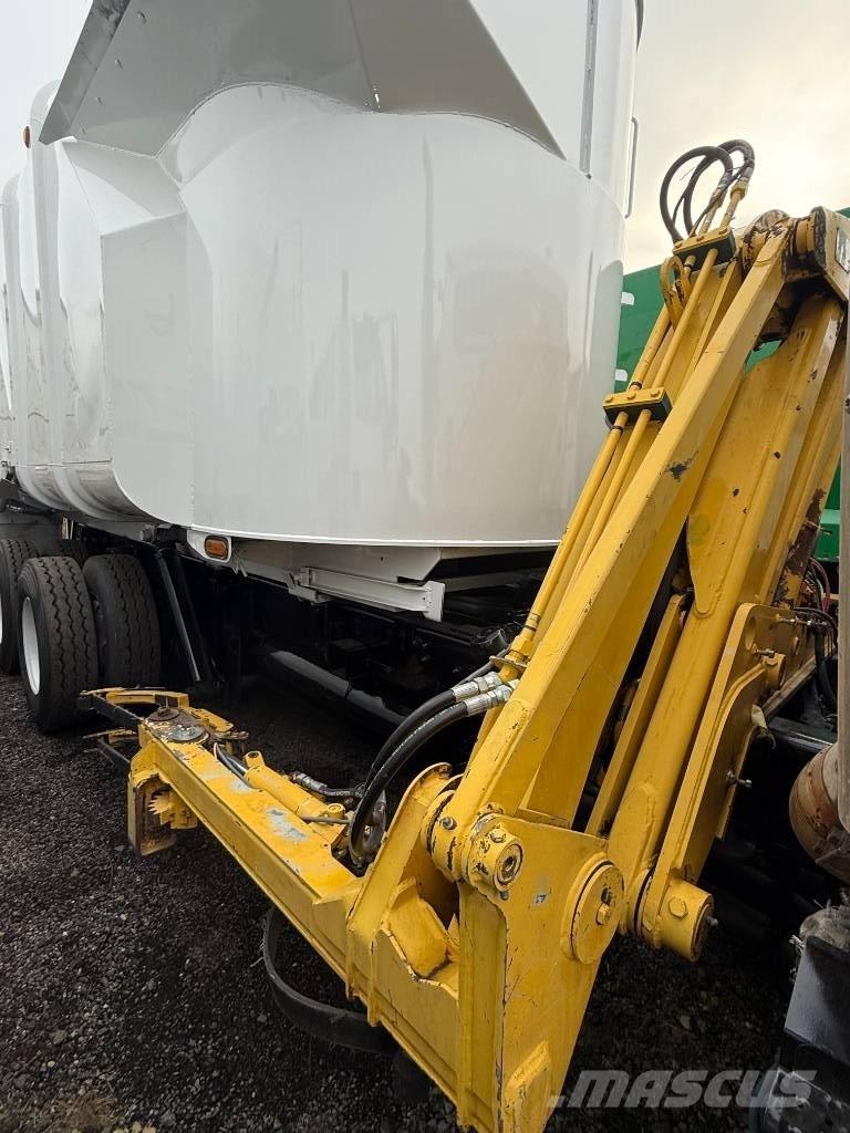 Freightliner 108SD 垃圾车