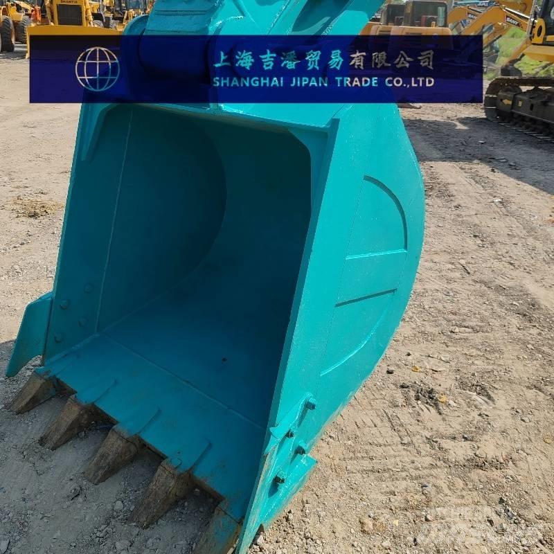 Kobelco 210 履带挖掘机
