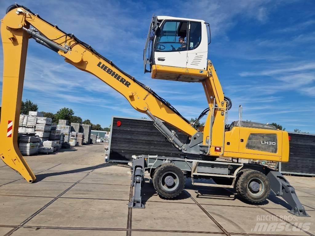 Liebherr LH 30 M 工业挖掘机
