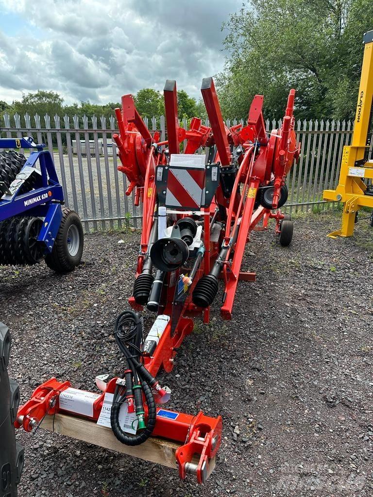 Kuhn GA8131A02 RAKE 犁耙和摊草机