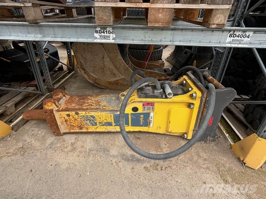 Epiroc MB 1650 Dust 破碎锤