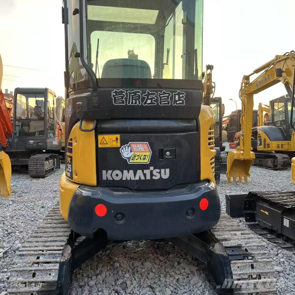 Komatsu PC 35 MR 小型挖掘机