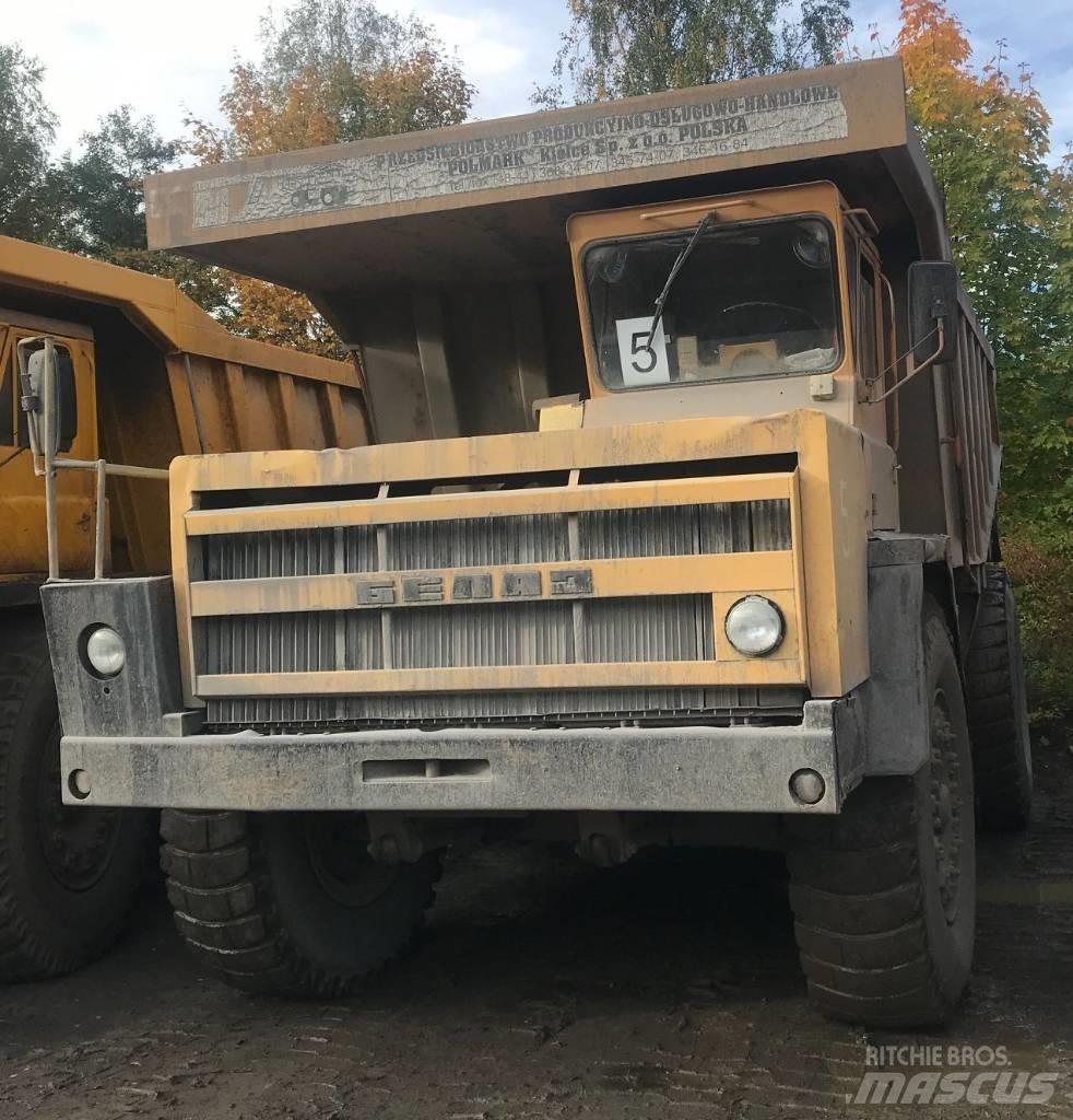 Belaz 7523 刚性自卸车