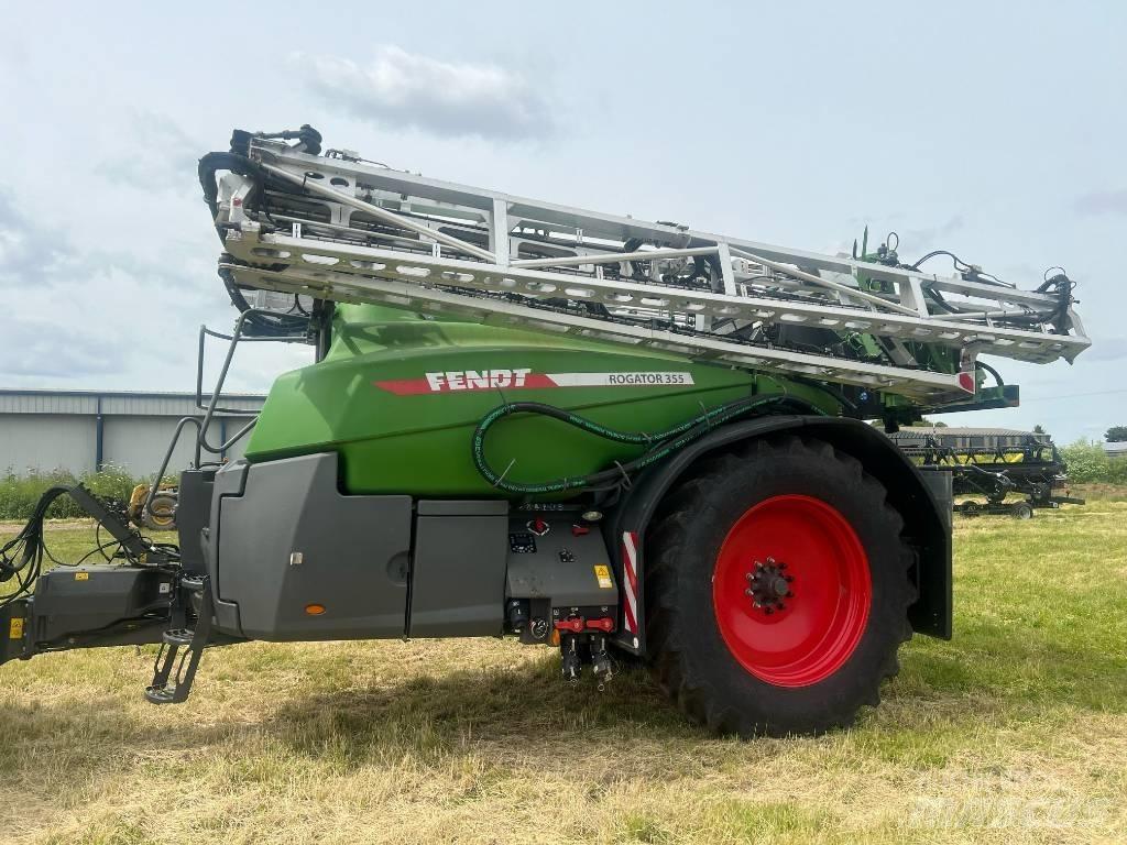 Fendt Rogator 355 牵引式喷雾机